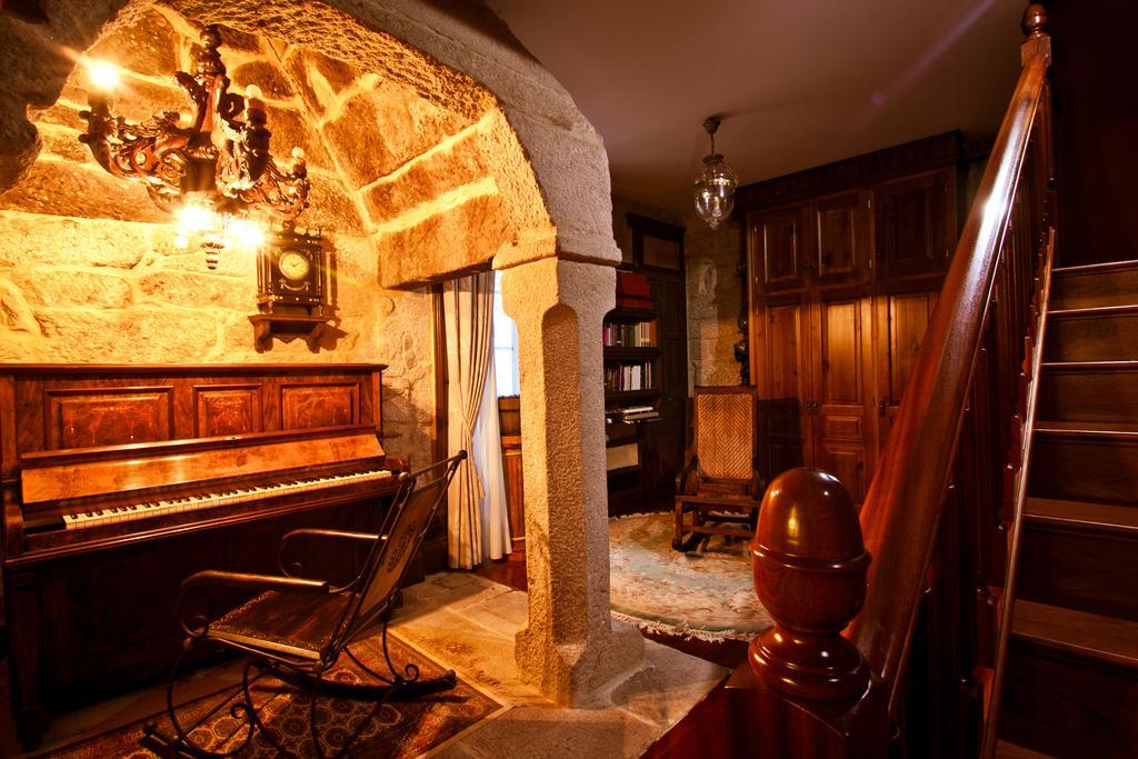 Casa Grande La Almuina Otel Arbo Dış mekan fotoğraf